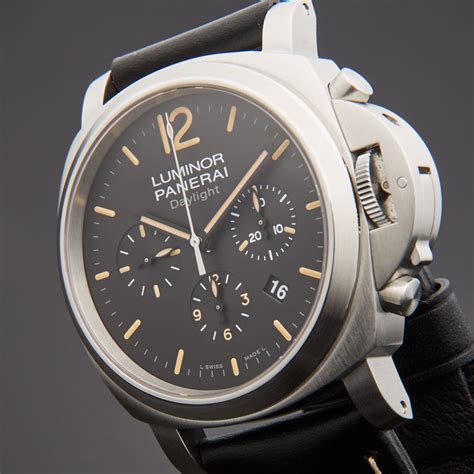 panerai luminor daylight limited edition|luminor panerai gmt price.